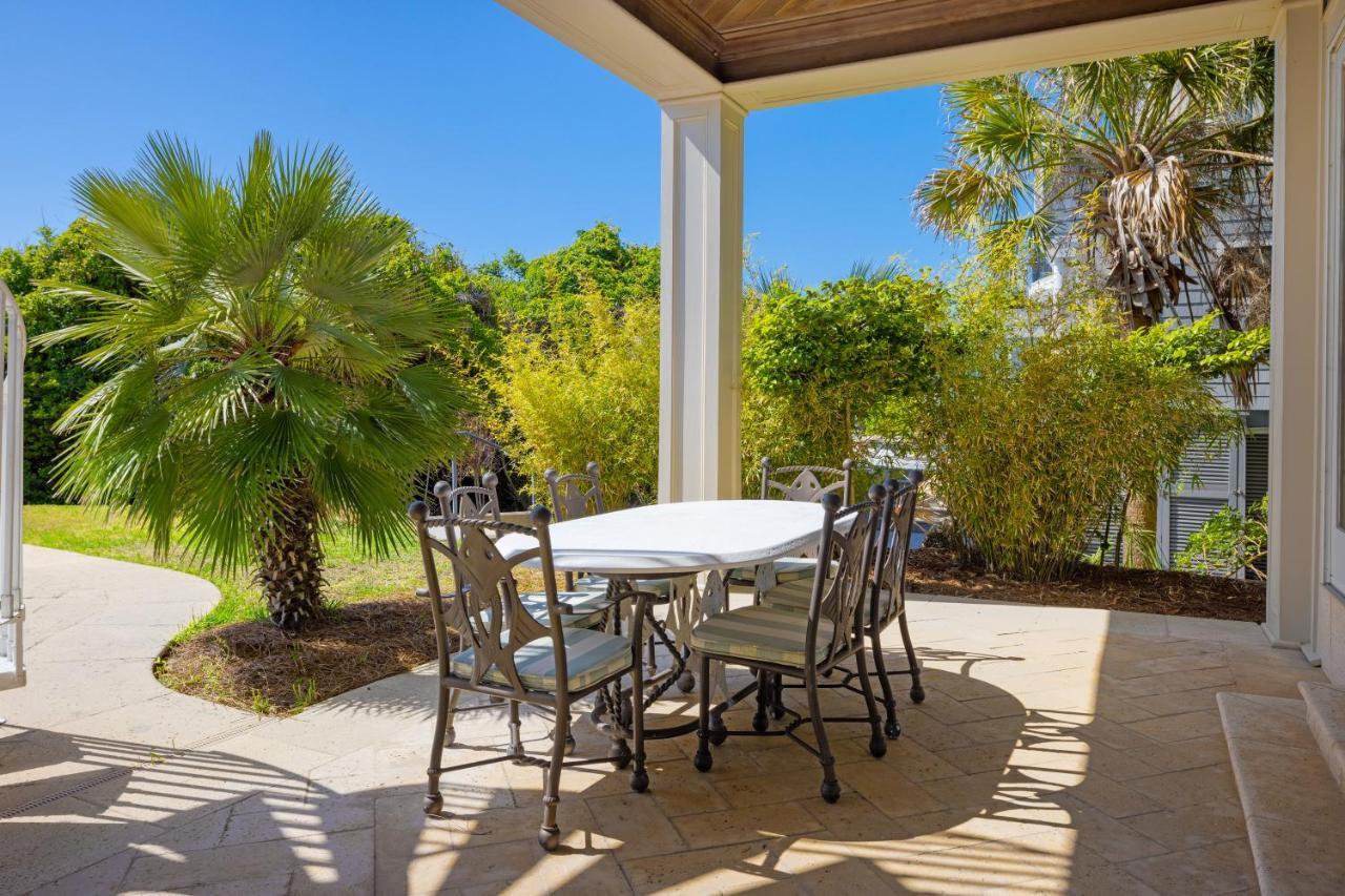 11 Iron Clad Hilton Head Island Exterior foto